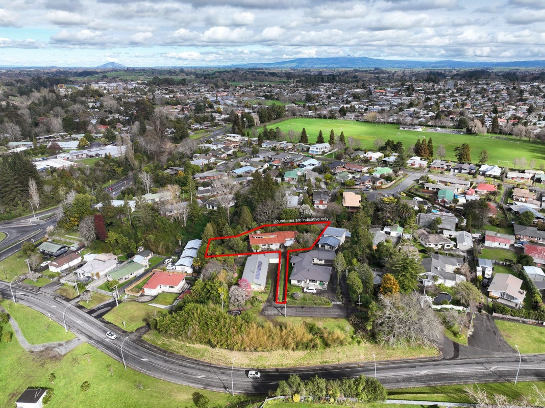 25 Silverdale Road, Silverdale, Hamilton - Carousel 1