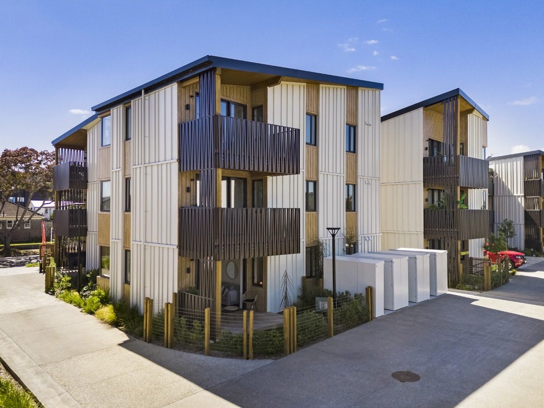 2/81 Hendon Avenue, Mount Albert, Auckland - Carousel 20