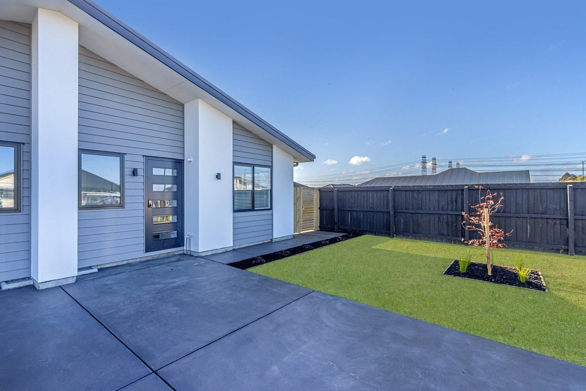 12 Hunia Place, Yaldhurst, Christchurch - Carousel 11