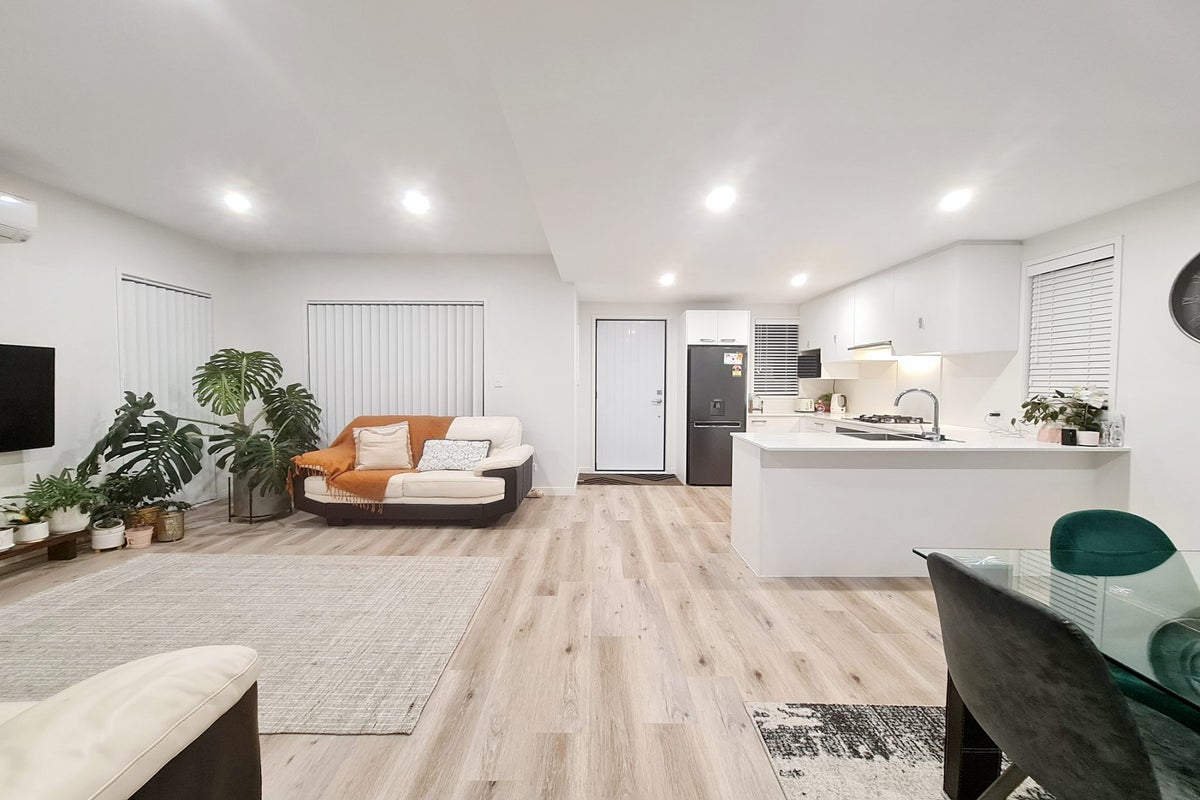 13 Canna Street, Flat Bush, Manukau City, Auckland - Carousel 1