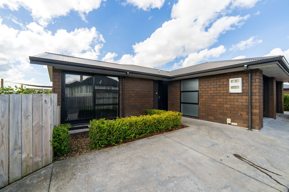 22A Tennyson Road, Enderley, Hamilton - Carousel 1