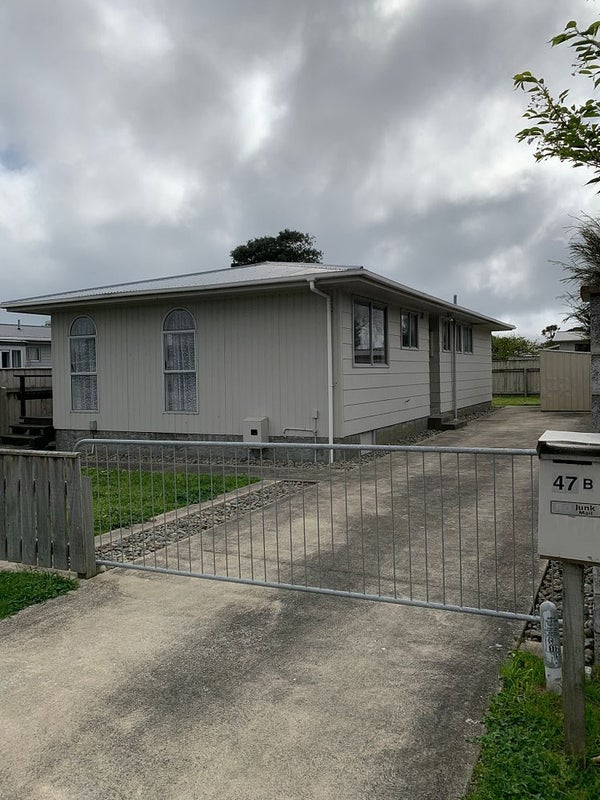 47A Walton Road, Paraparaumu Beach, Paraparaumu - Carousel 1