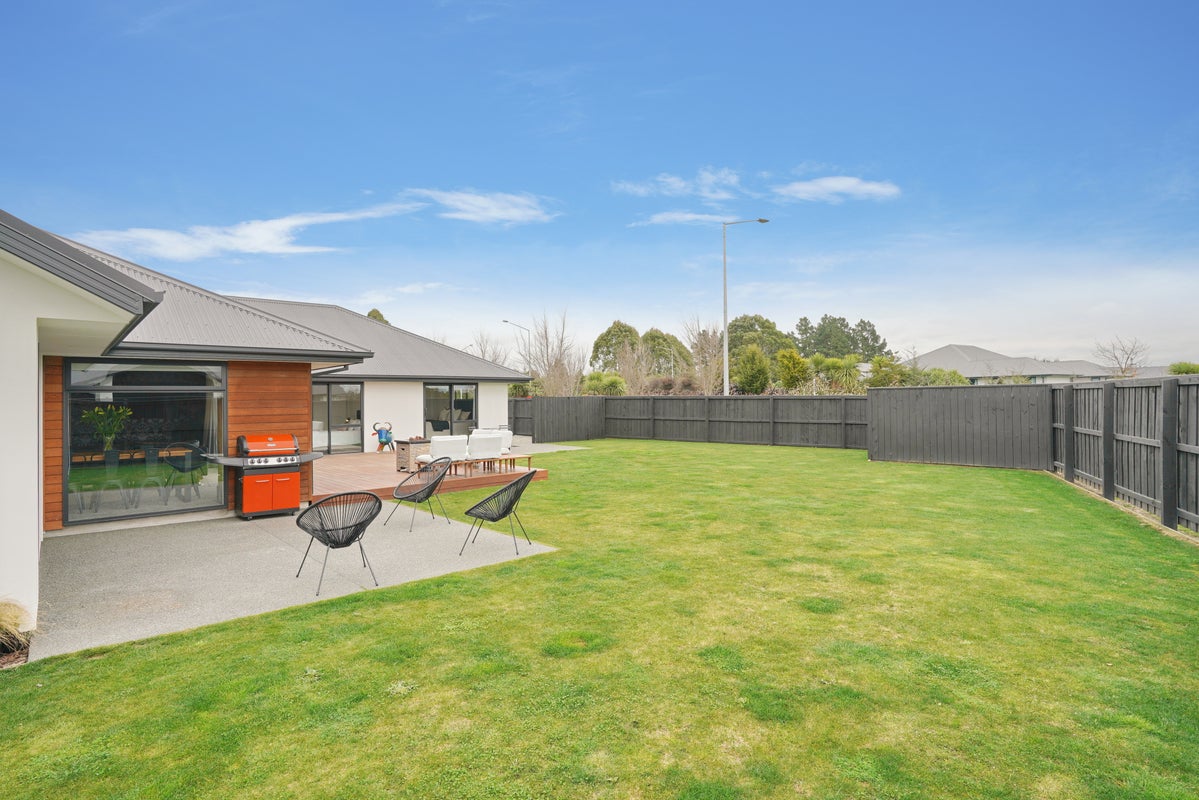 2 Corriedale Lane, West Melton, West Melton - Carousel 1