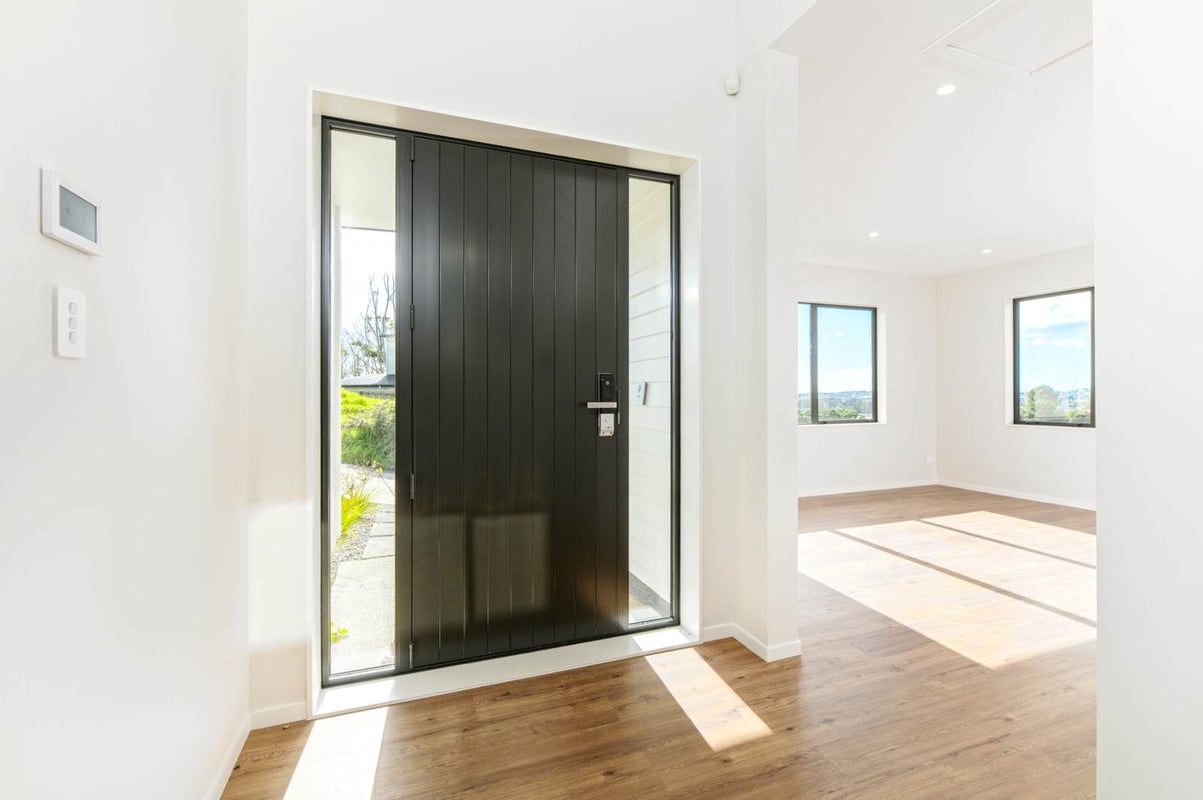 4 Korari Way, Unsworth Heights, Auckland - Carousel 2