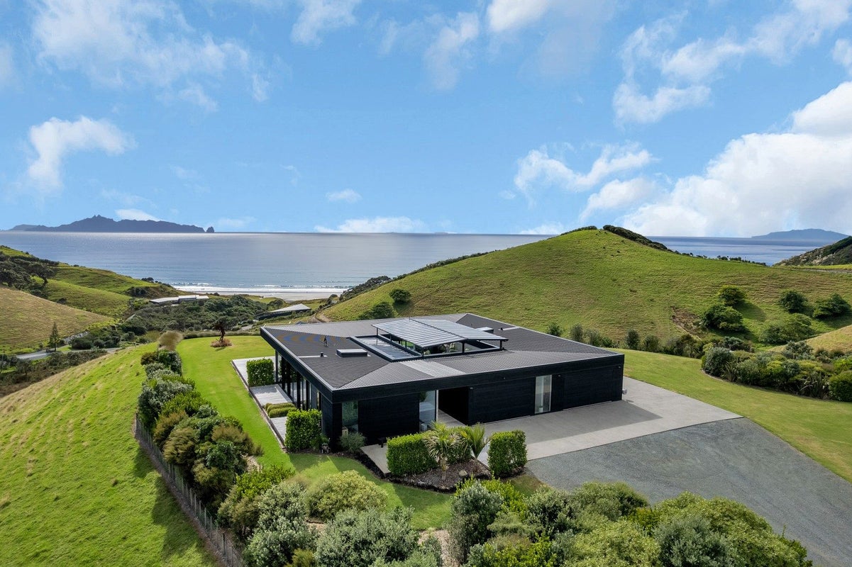 28 Tangaroa Road, Mangawhai Heads, Mangawhai - Carousel 1