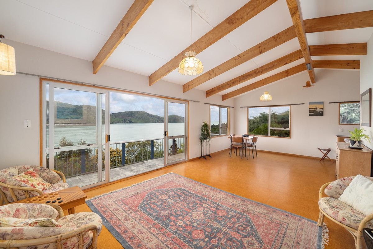 11 Ranui Crescent, Diamond Harbour, Diamond Harbour - Carousel 1