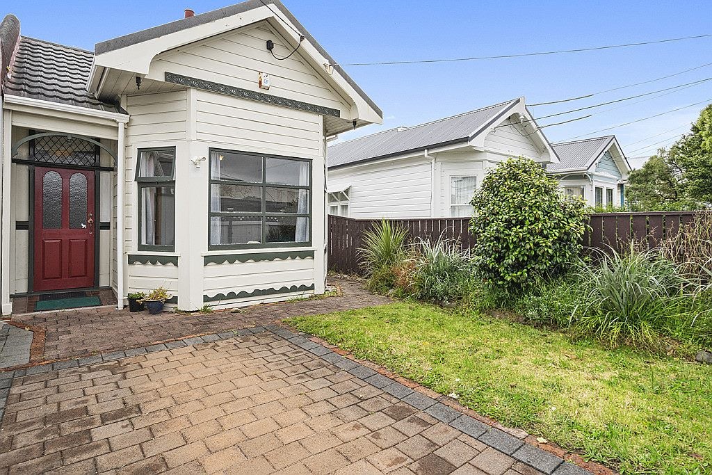 84 Cuba Street, Petone, Lower Hutt - Carousel 1