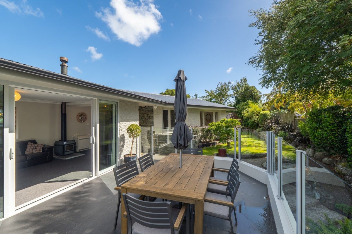 84 Harvey Street, Grasmere, Invercargill - Carousel 2
