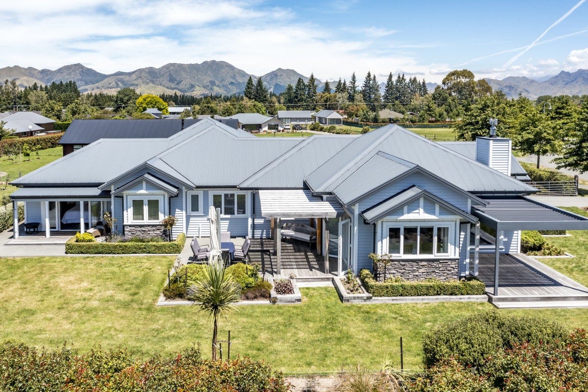 12 Ewen Place, Hanmer Springs, Hamner Springs - Carousel 1