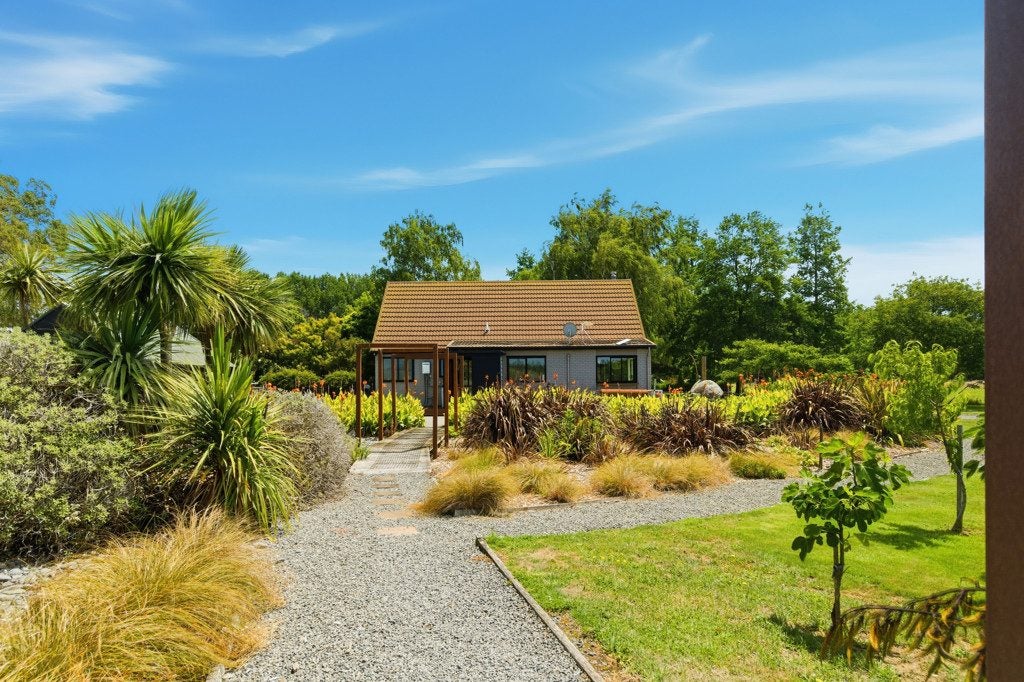 79 Dalys Road, Christchurch - Carousel 50