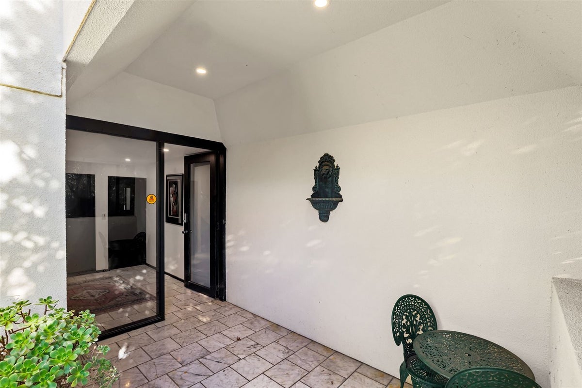 3 Lulworth Lane, Westmorland, Christchurch - Carousel 2