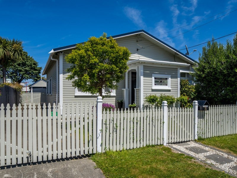 16 Ava Street, Petone, Lower Hutt - Carousel 2