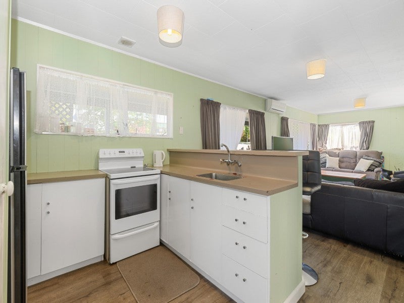51A Kingsley Drive, Ngongotaha, Rotorua - Carousel 2