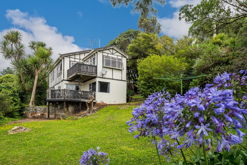 125 Helston Road, Paparangi, Wellington - Carousel 18