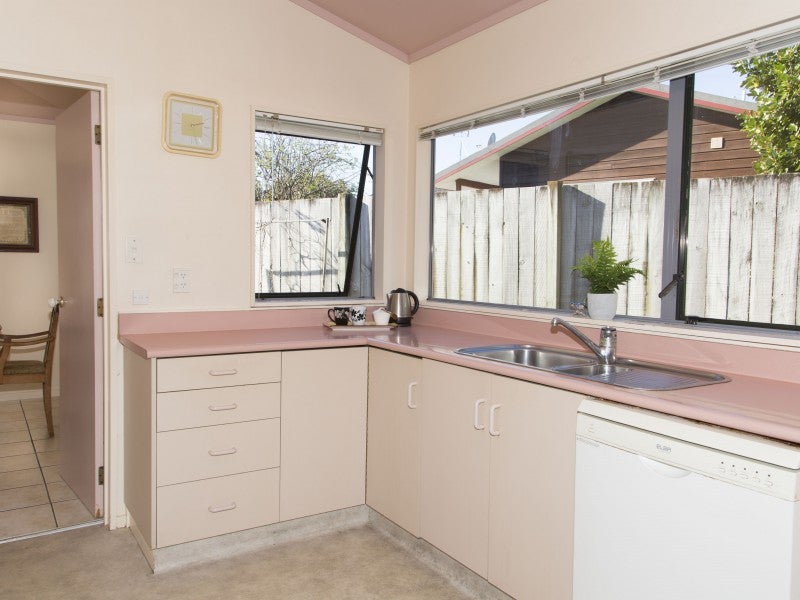 113 Discovery Drive, Whitby, Porirua - Carousel 2