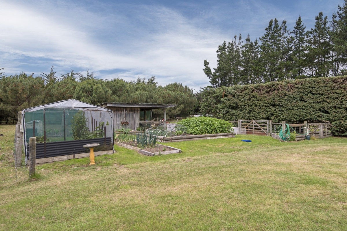 996 Weedons Ross Road, Christchurch - Carousel 22