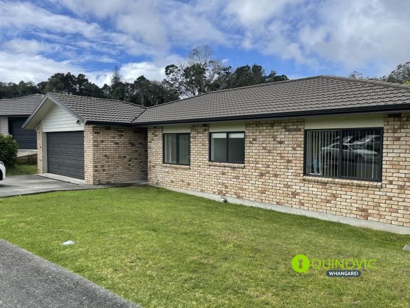 97 Ridgeway Drive, Kamo, Whangarei - Carousel 1