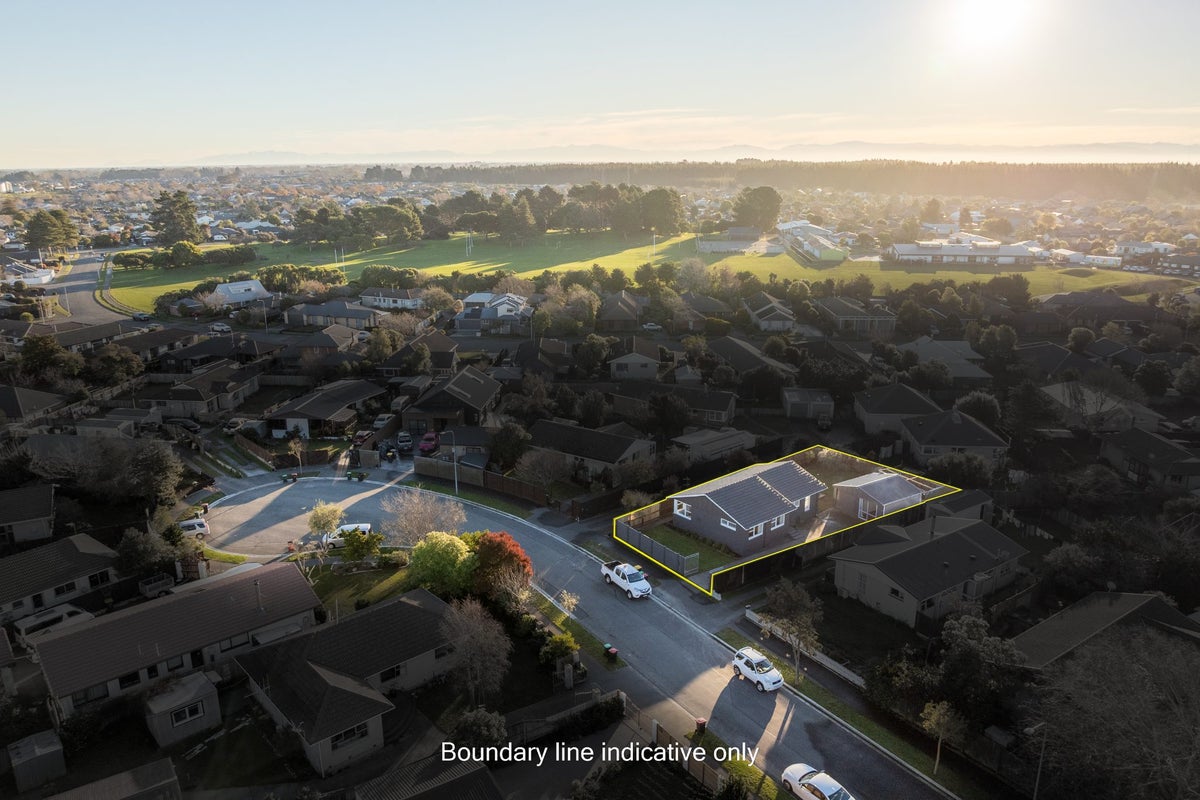 6 Sophora Place, Parklands, Christchurch - Carousel 21