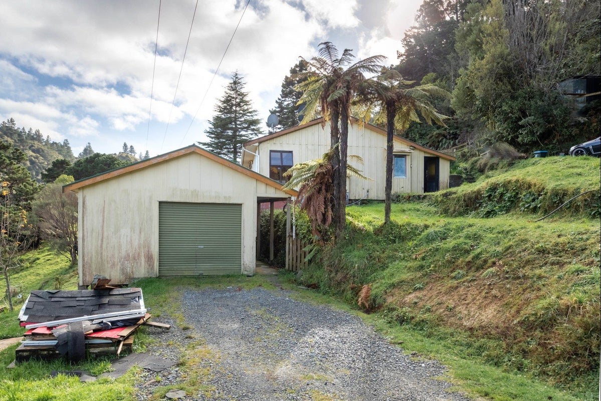 1721B Akatarawa Road, Akatarawa Valley, Upper Hutt - Carousel 1