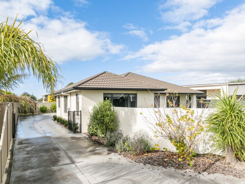 8 Pania Place, Poraiti, Napier - Carousel 1