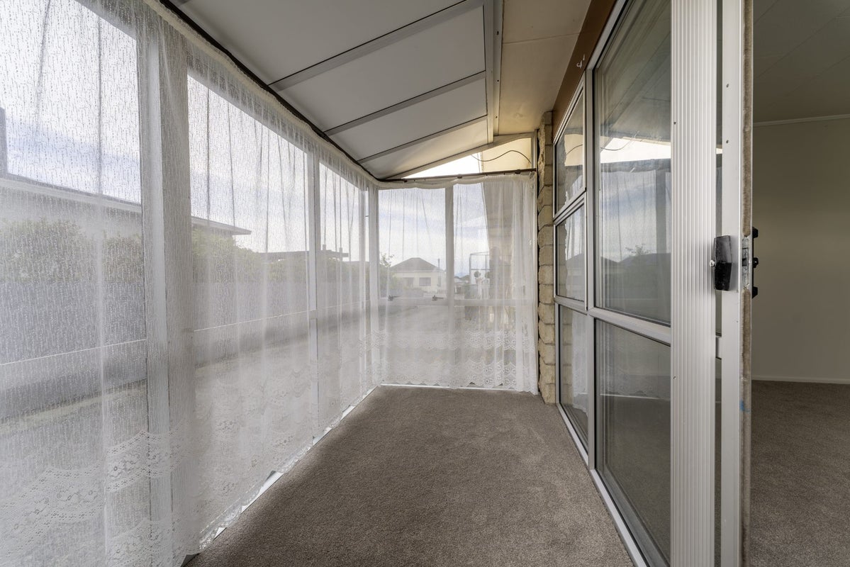2/164 North Street, West End, Timaru - Carousel 2