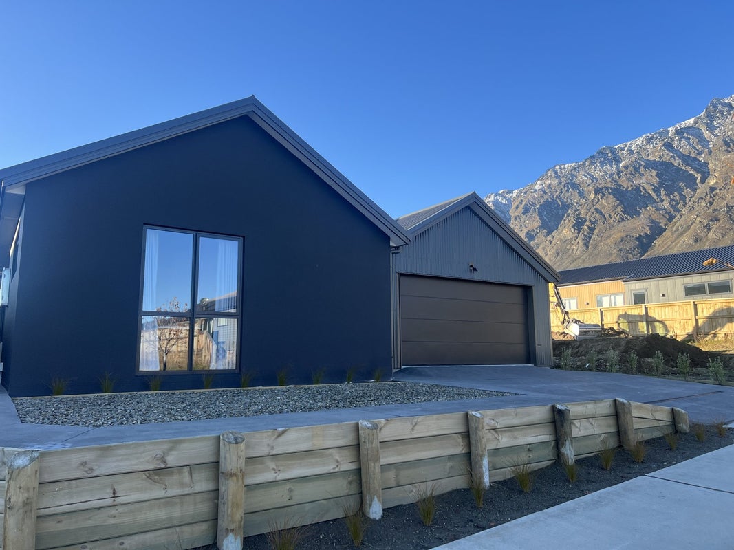 12 Corriedale Road, Jacks Point, Queenstown - Carousel 1