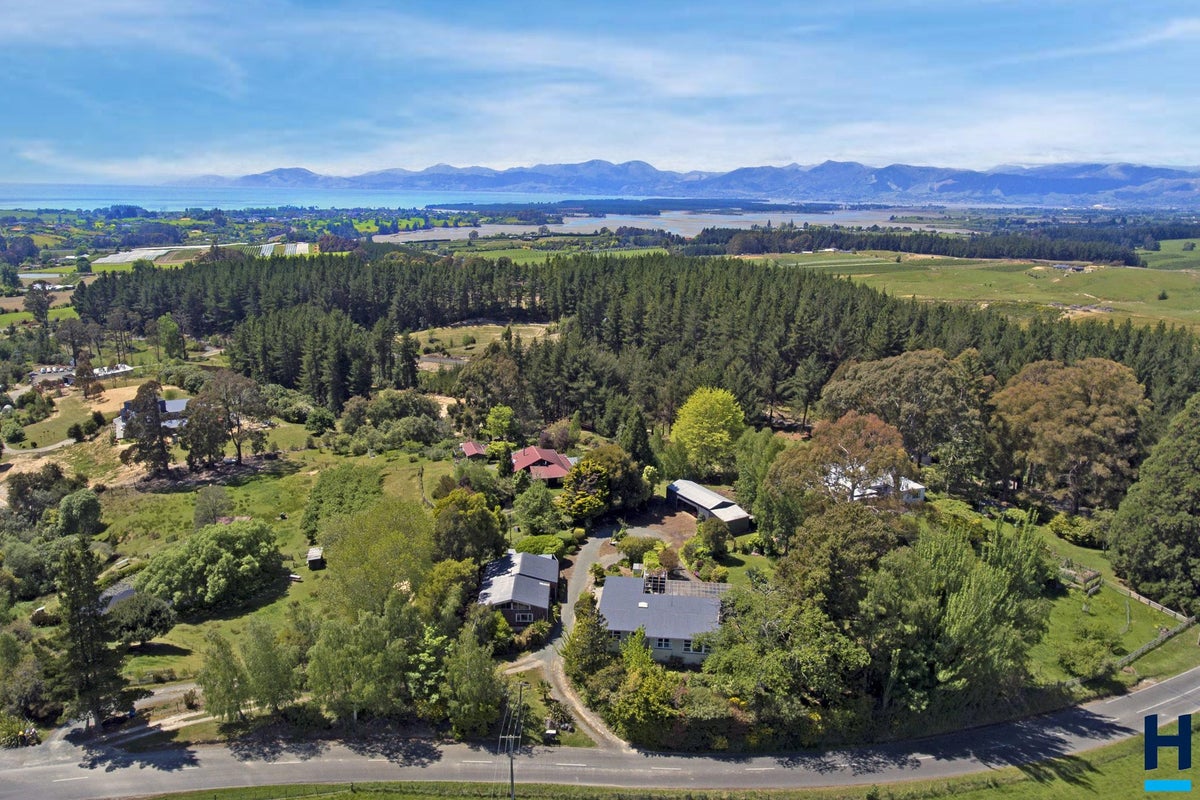316 Old Coach Road, Upper Moutere - Carousel 1