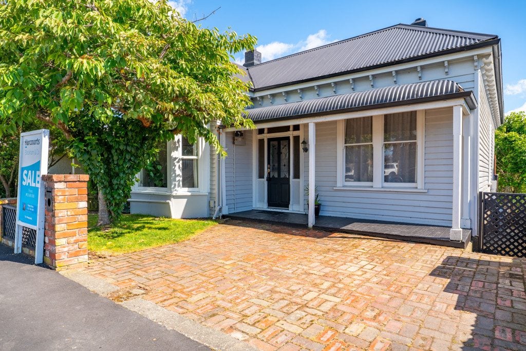 141 North Street, Seaview, Timaru - Carousel 1