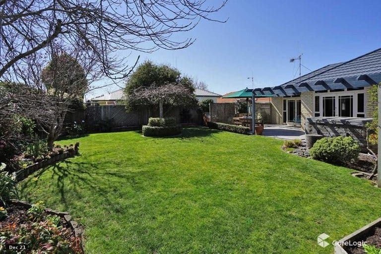 25 Huntington Drive, Huntington, Hamilton - Carousel 15