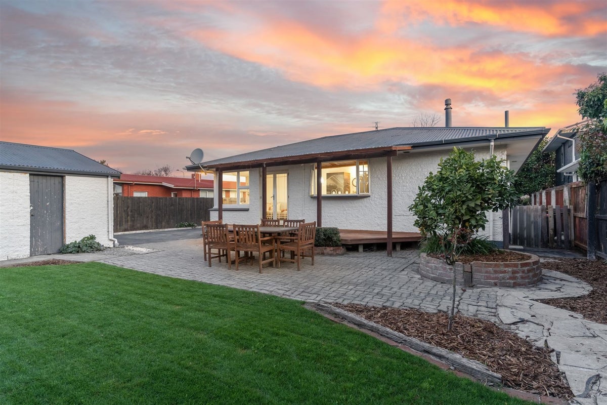 15 Grahams Road, Ilam, Christchurch - Carousel 1