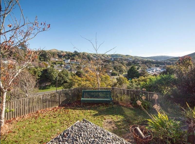 8 Otonga Way, Churton Park, Wellington - Carousel 12