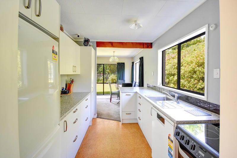 36 Blanc Avenue, Fairfield, Dunedin - Carousel 2