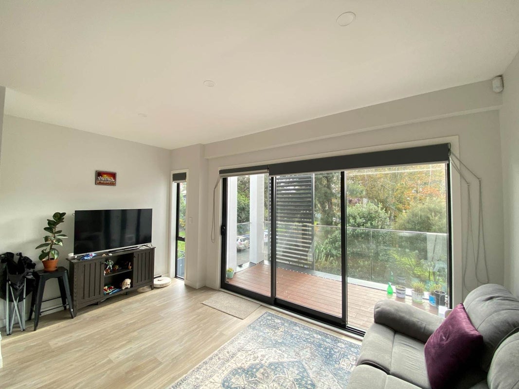 7A Agincourt Street, Glenfield, Auckland - Carousel 2