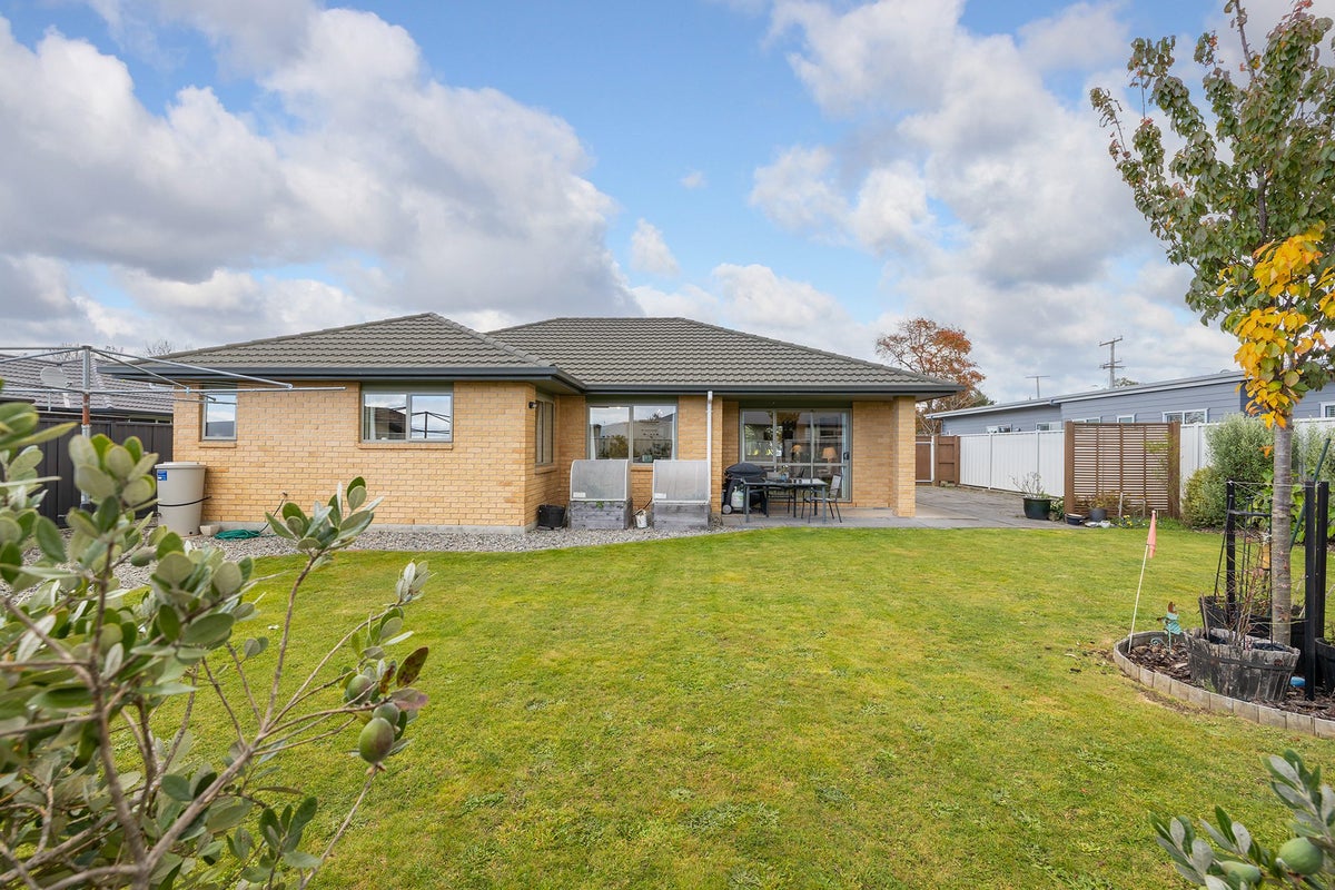 108 Solway Crescent, Solway, Masterton - Carousel 1