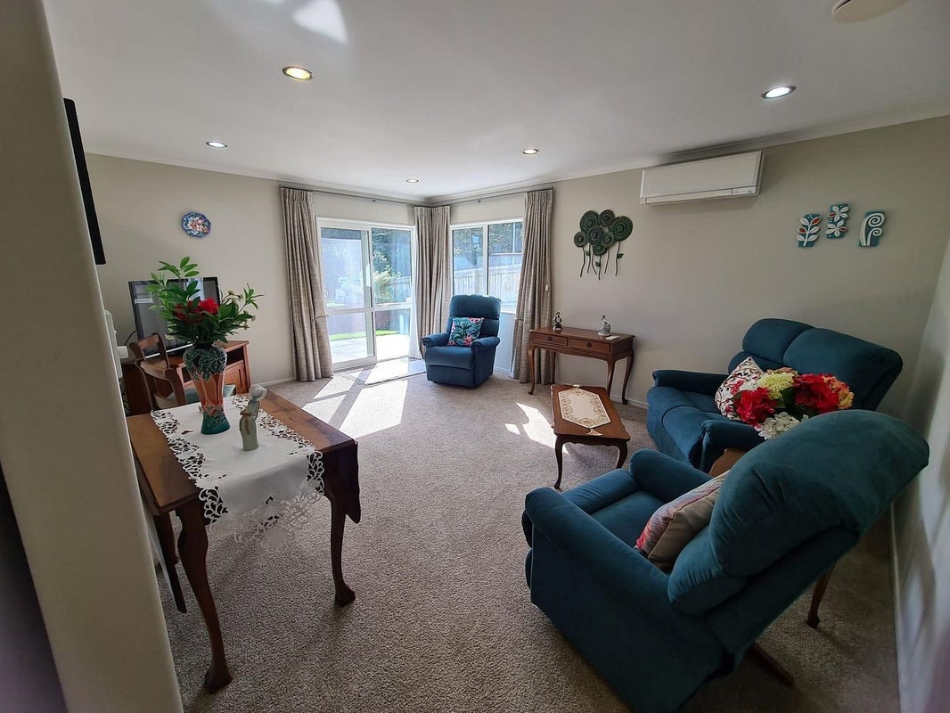 37 Silvana Drive, Flat Bush, Auckland - Carousel 10