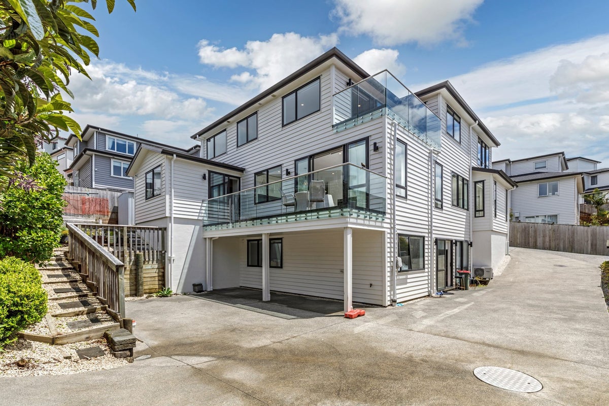 9 Para Close, Fairview Heights, Auckland - Carousel 1