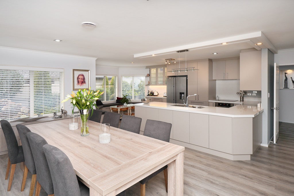 8 O'Neill Avenue, Northwood, Christchurch - Carousel 1
