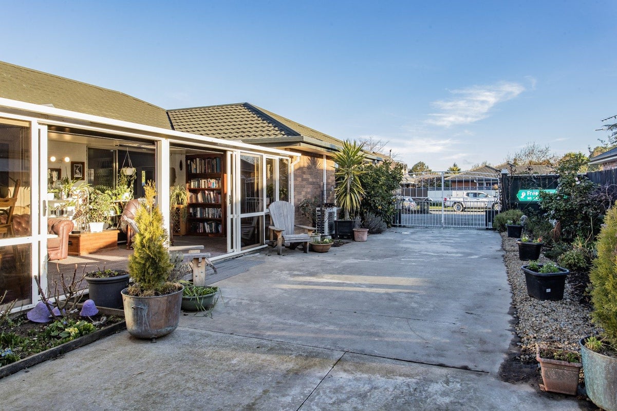 5 Manahi Place, Woodend, Woodend - Carousel 23