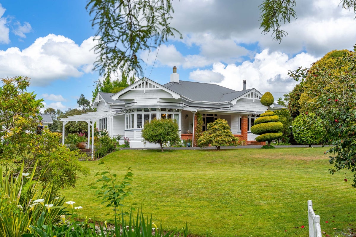 63 Pownall Street, Masterton, Masterton - Carousel 2