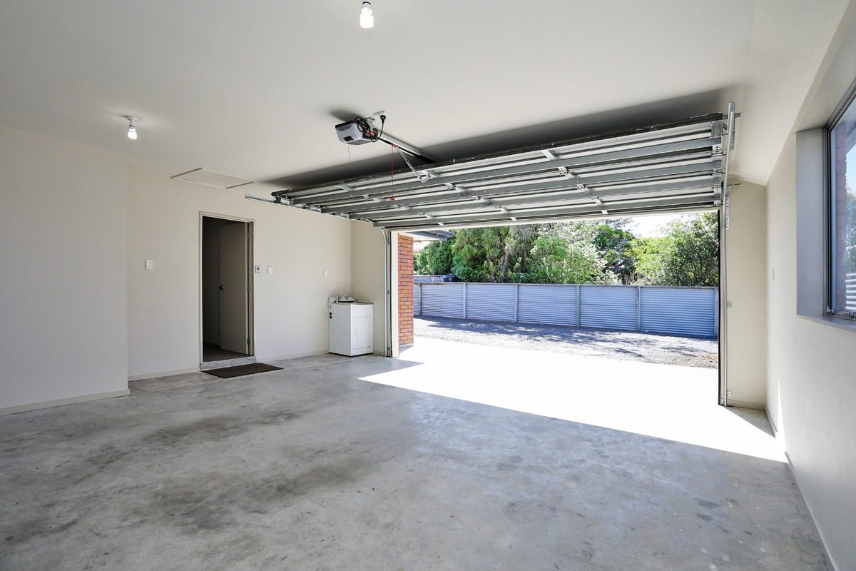30 Beatrice Street, Avenal, Invercargill - Carousel 14