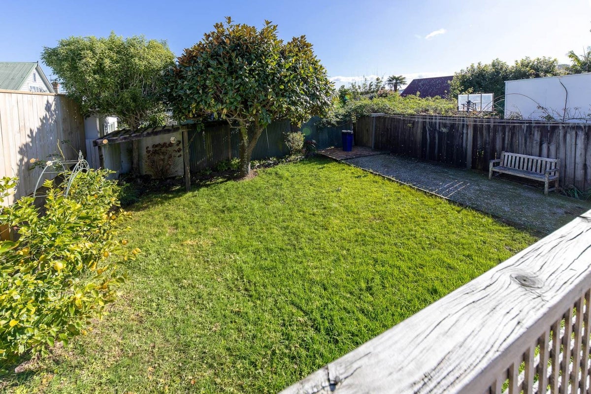 33 Millais Street, Grey Lynn, Auckland - Carousel 17