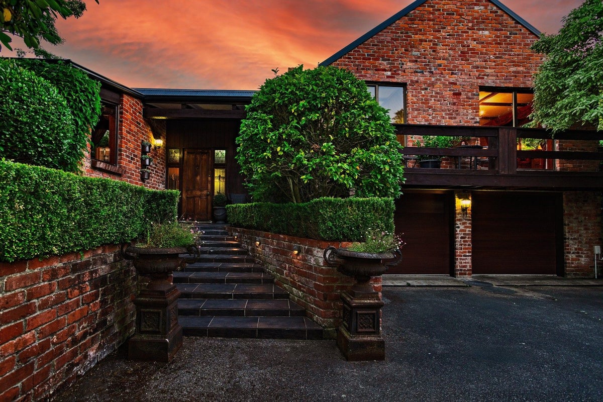 93 Gala Street, Queens Park, Invercargill - Carousel 2