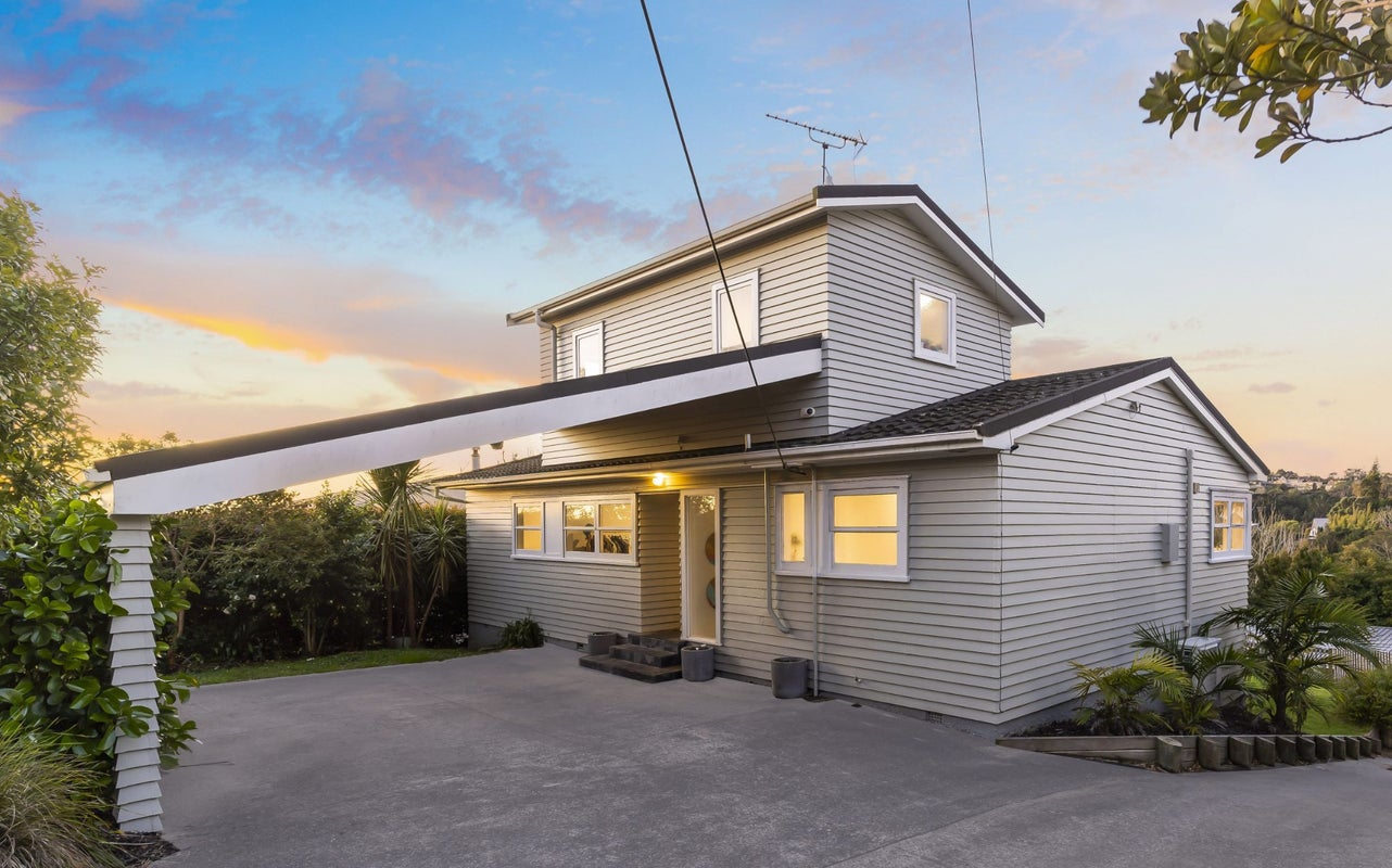 63 Balmain Road, Birkenhead, Auckland - Carousel 1
