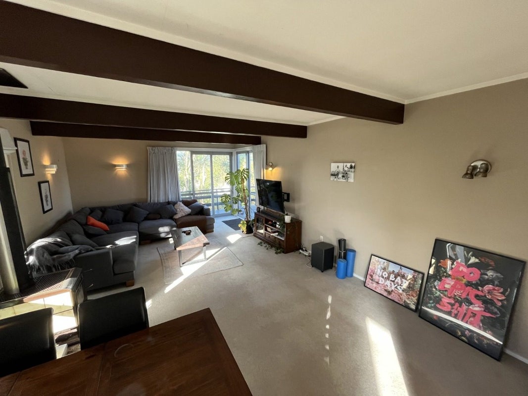 25 Discovery Drive, Whitby, Porirua - Carousel 19