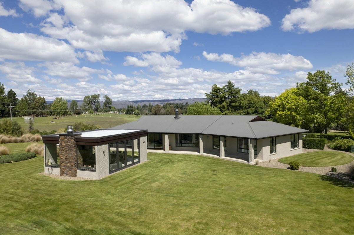 137 Airport Road, Alexandra, Alexandra - Carousel 1