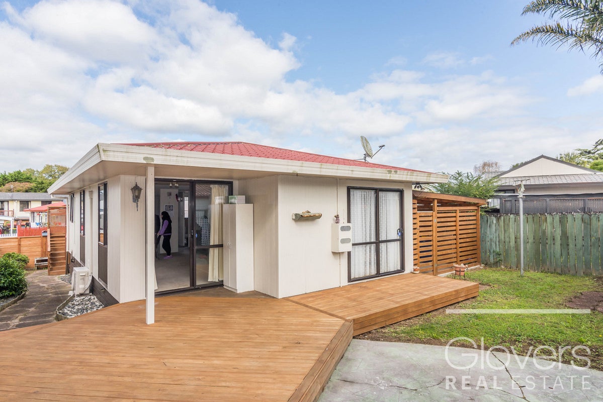 1 Ireland Place, Ranui, Auckland - Carousel 1