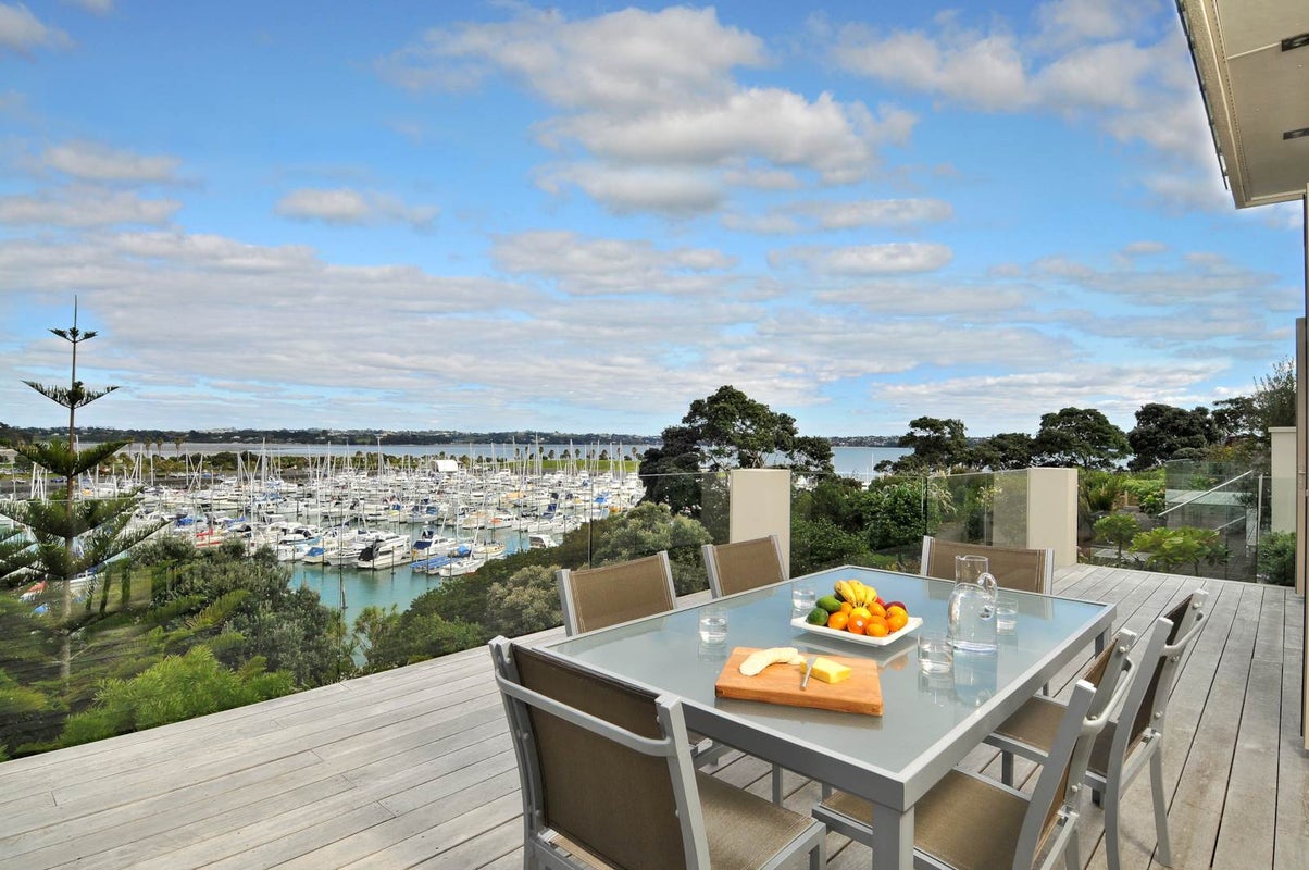 83 Pine Harbour Parade, Beachlands, Auckland - Carousel 2