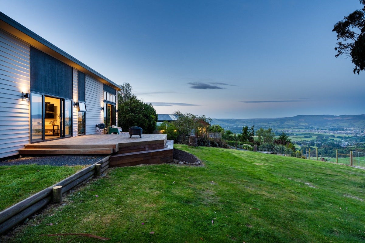 20 Sproull Drive, Scroggs Hill, Dunedin - Carousel 2