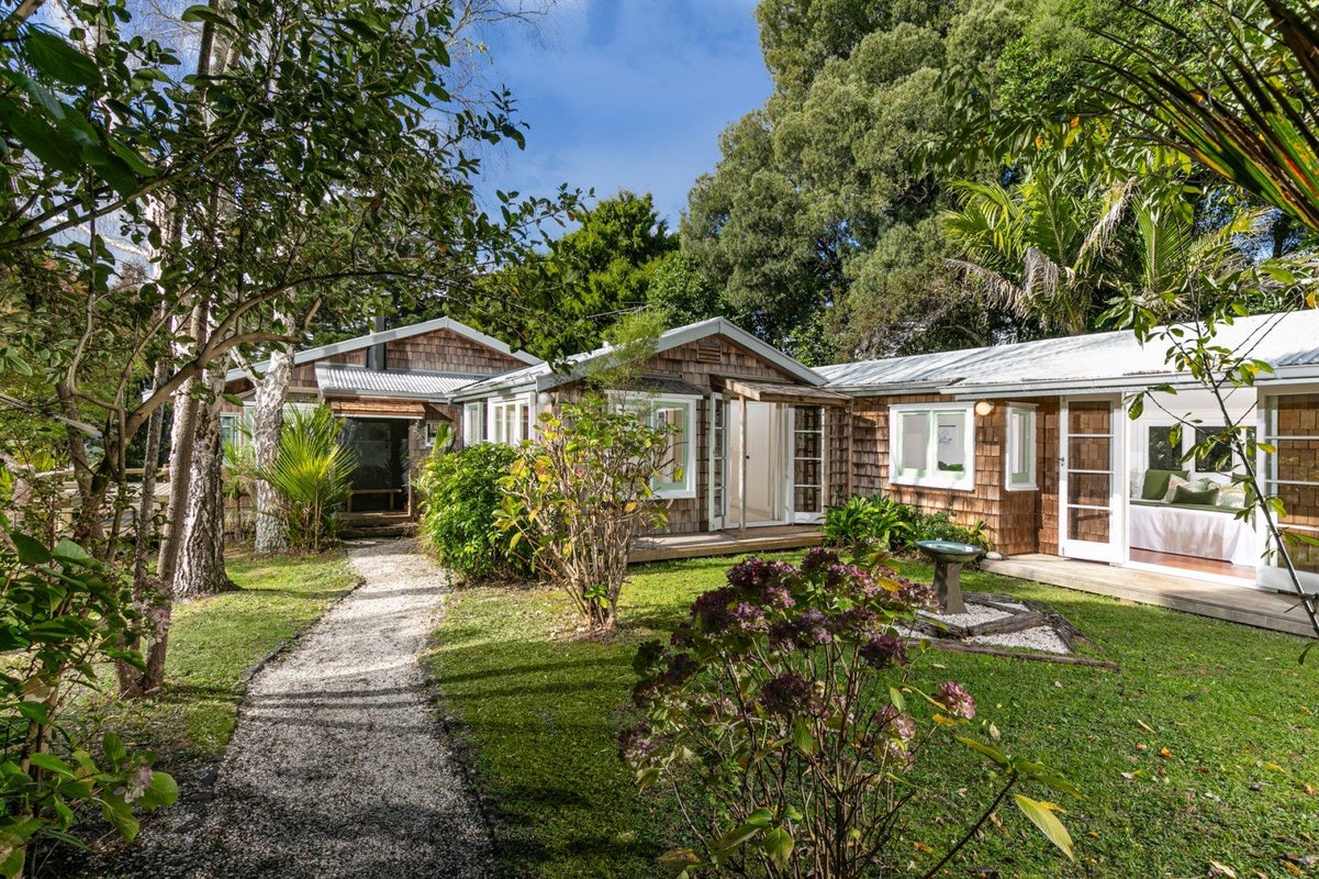 103 Hinau Road, Waimauku, Waimauku - Carousel 1