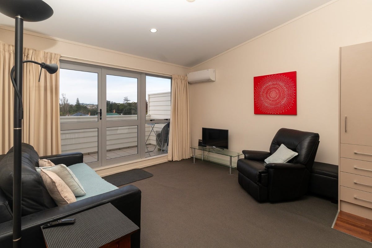 509/26 Morningside Drive, Morningside, Auckland - Carousel 2
